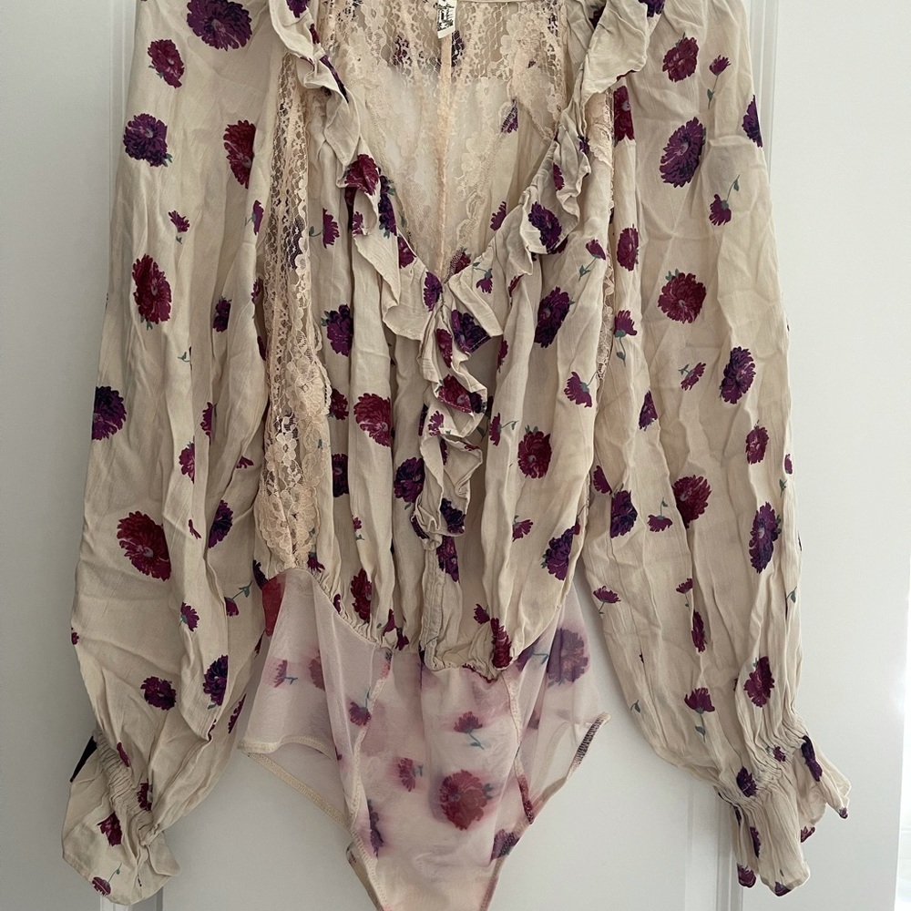 Free People Poppy flower bodysuit 🌺 - Picture 5 of 5